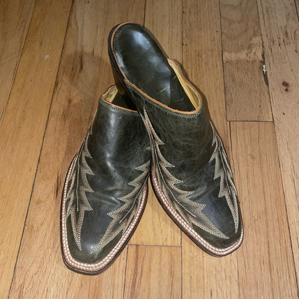 Western mules
